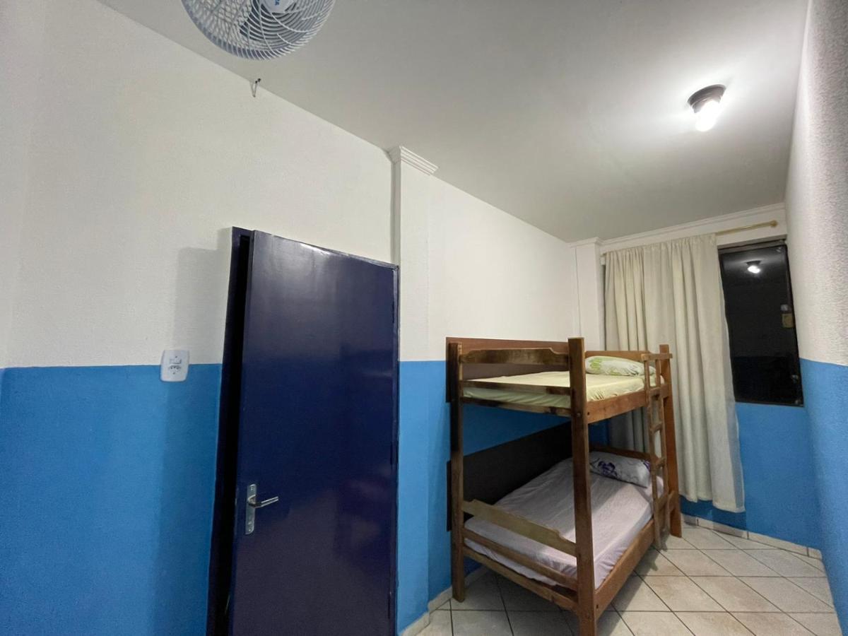 Portaria E Circulacao De Hospedes So Ate 23 Horas - Reabre As 5 Horas - Compartilhado Tompell Hostel Ponta Pora Ngoại thất bức ảnh